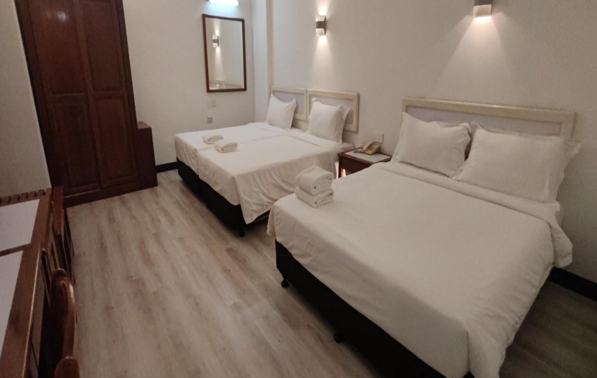 Deluxe Quadruple Room