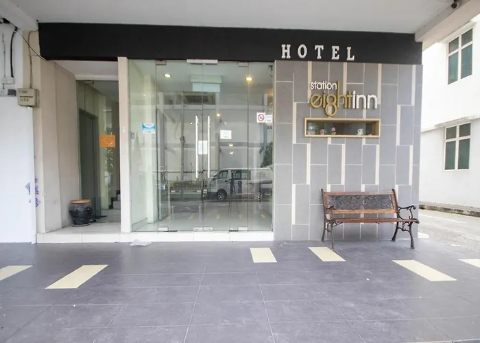 Jq Station Eight Inn Ipoh